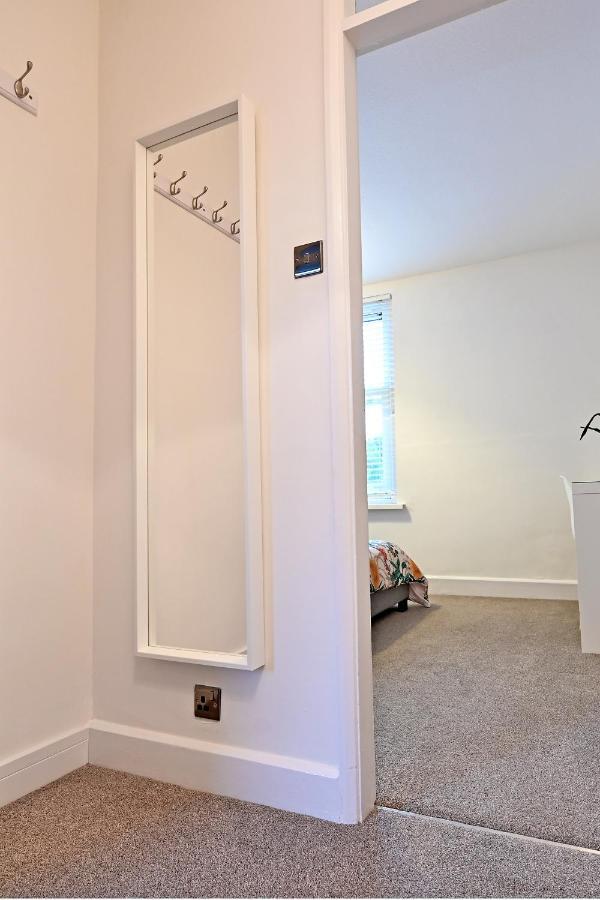 The Coffee Pot Cottage In Town Centre Free Parking Стратфорд-апон-Эйвон Экстерьер фото